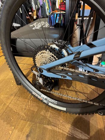 Used Pivot Trail 429 Pro XT Blue Größe XL 2022 Mountainbike, Blau — image 4 of 5