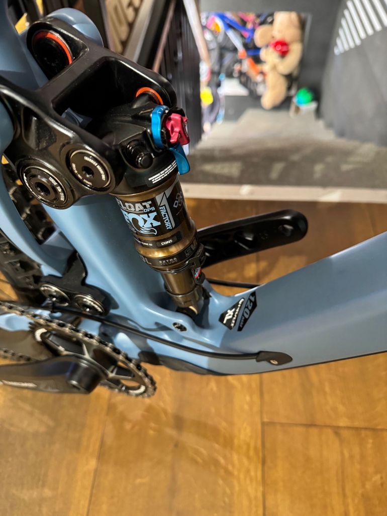 Used Pivot Trail 429 Pro XT Blue Größe XL 2022 Mountainbike, Blau — image 3 of 5