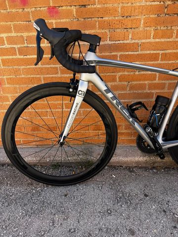 Gebrauchtes Trek Émonda SL 5 2018 2018 Road & Gravel, Hellgrau — Bild 6 von 10