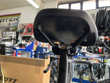 Tweedehands Scott Addict RC Ultimate 2025 Road & Gravel — afbeelding 6 van 9