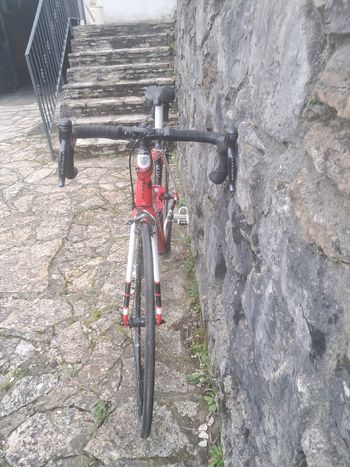 Used Trek Domane 5.9 Compact 2016 2016 Road & Gravel, Red — image 2 of 4
