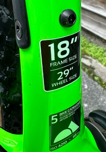 Used Stevens Sonora 2021 Mountainbike, Green — image 7 of 9