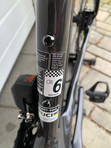 Scott Foil Shimano 105 2024 Road & Gravel usato, Rosso — immagine 9 di 13