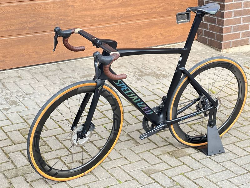 Used Specialized Venge Pro 2019 2019 Road & Gravel, Black — image 1 of 13
