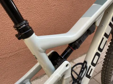 Używany Focus JAM 6.8 2021 Mountainbike — zdjęcie 5 z 7