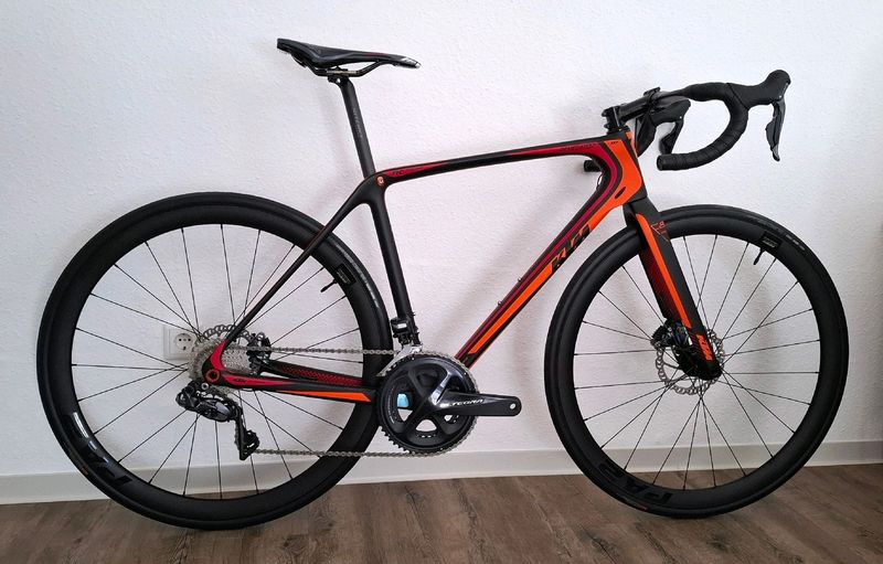 Käytetty KTM Revelator sky 2023 Road & Gravel