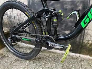 Used Giant Reign SRAM GX Eagle 2019 Mountainbike, Black — image 4 of 5