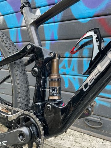 Used Lee Cougan 428 2023 Mountainbike, Black — image 2 of 5