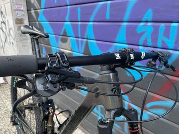 Used Lee Cougan 428 2023 Mountainbike, Black — image 3 of 5