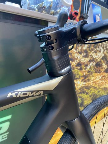Used Whistle Kiowa 2025 Road & Gravel — image 4 of 7