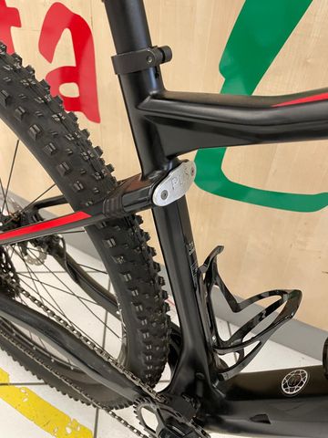 Used BMC Teamelite Shimano Deore XT 2019 Mountainbike, Black — image 7 of 10