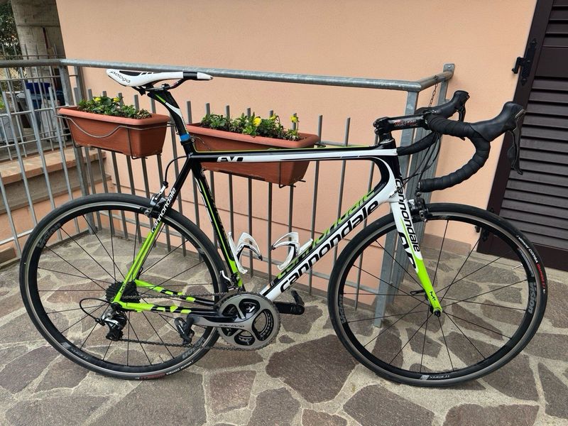 Käytetty Cannondale SuperSix EVO Road & Gravel — kuva 4 / 8