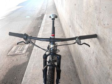 Gebrauchtes FRM Anakin LTD IRONTIBI 2015 Mountainbike, Schwarz — Bild 5 von 9