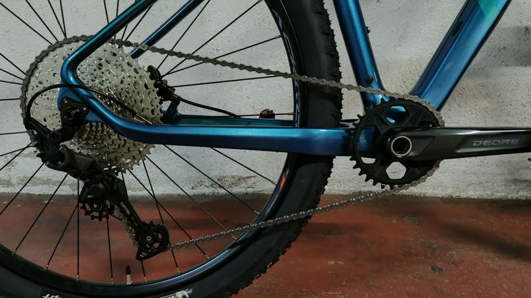 Used Massi Team 2024 Mountainbike, Green — image 2 of 3