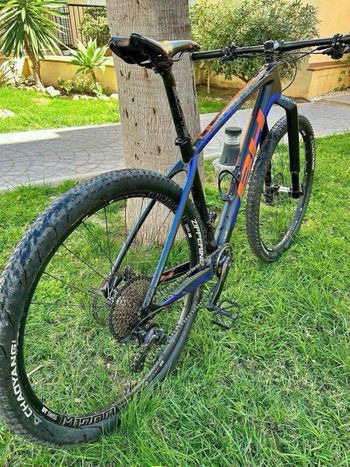 Used BH ULTIMATE RC 7.7 2023 2023 Mountainbike, Black, 29 — image 3 of 8