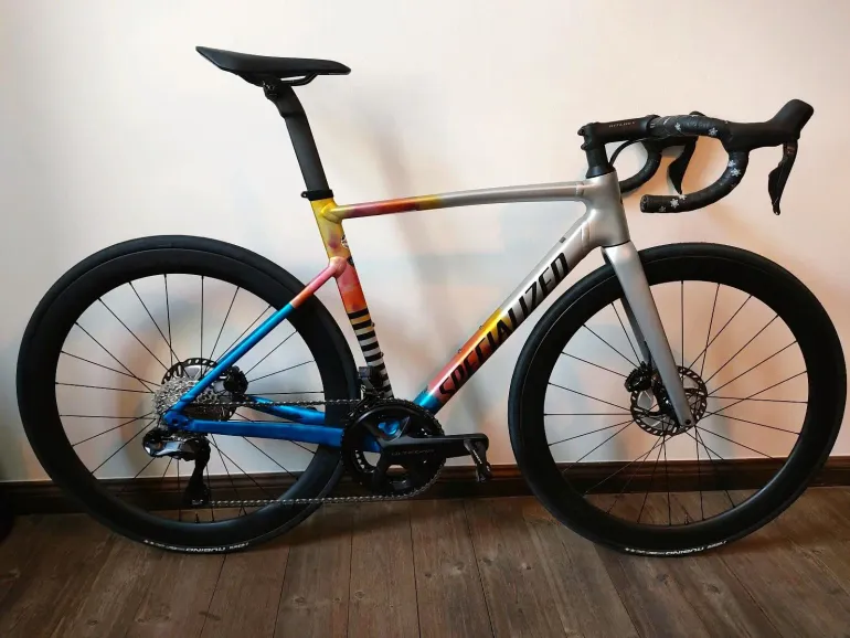 Used Specialized Allez Sprint Custom 2022 Road & Gravel, Grigio chiaro — image 1 of 12