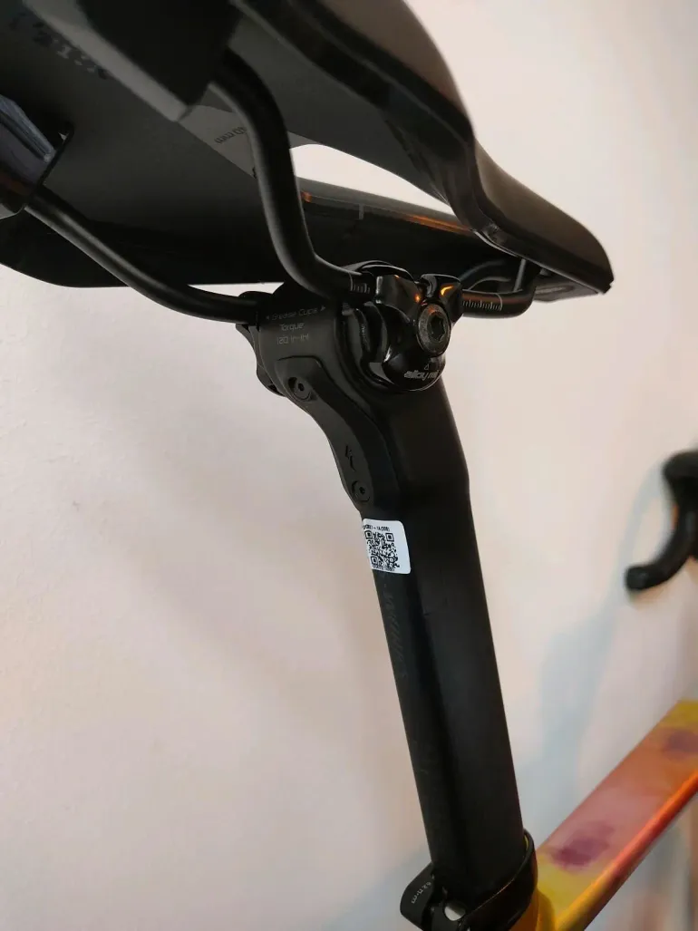 Used Specialized Allez Sprint Custom 2022 Road & Gravel, Grigio chiaro — image 7 of 12