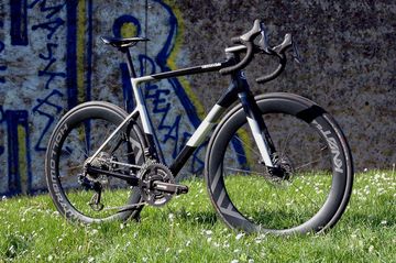 Cannondale SUPER-SIX EVO Himod+Ultegra Di2+Powermeter+CERAMICSPEED/56 wie NEU 2022 Road & Gravel d'occasion