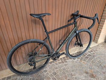Used TRIBAN triban rc 520 2023 Road & Gravel — image 3 of 8