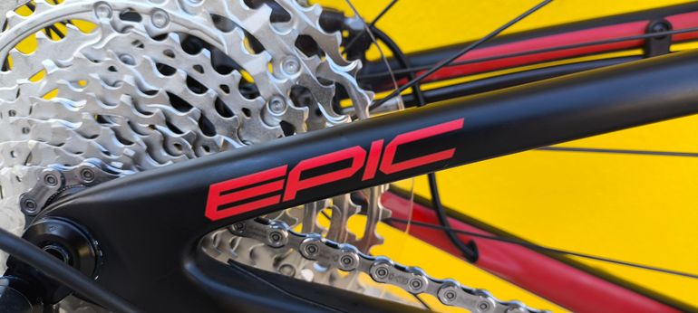 Used Specialized Men's Epic Comp Carbon 2018 2018 Mountainbike, Black, 29 — image 11 of 15