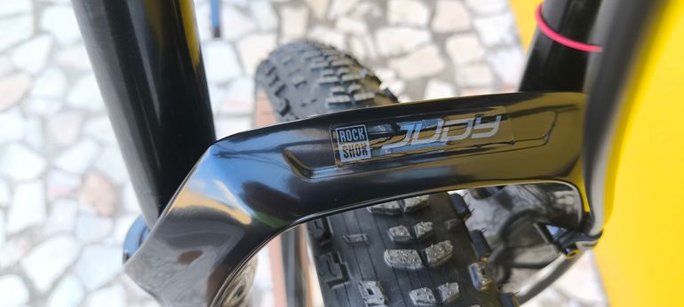 Used Specialized Men's Epic Comp Carbon 2018 2018 Mountainbike, Black, 29 — image 7 of 15
