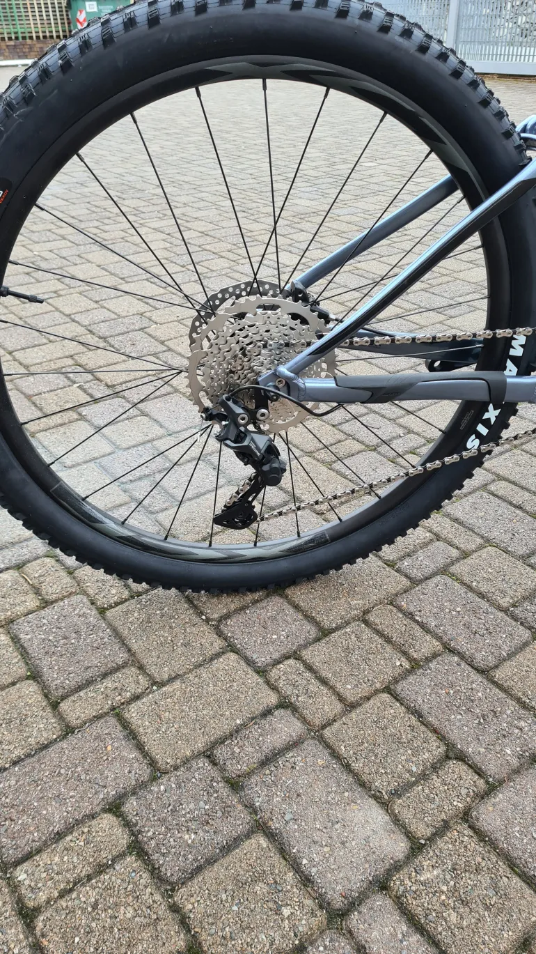 Used Giant Stance 29 2 2022 Mountainbike, Light Gray, 29 — image 4 of 4
