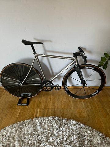 Used Kocmo Titan 2022 Road & Gravel, Light Gray — image 3 of 10