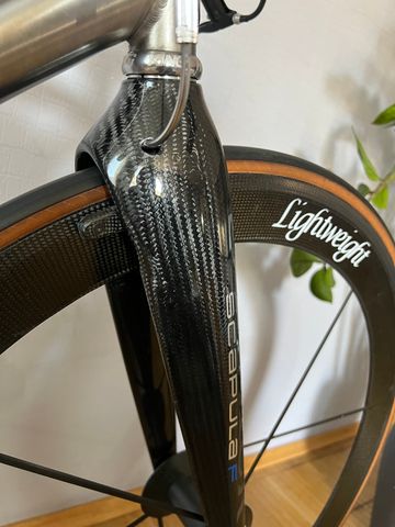 Used Kocmo Titan 2022 Road & Gravel, Light Gray — image 8 of 10