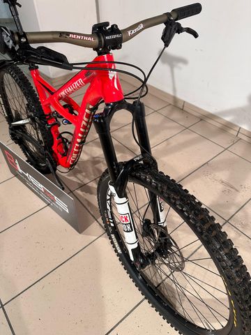 Gebrauchtes Specialized Enduro SRAM GX 2018 Mountainbike, Rot — Bild 7 von 9