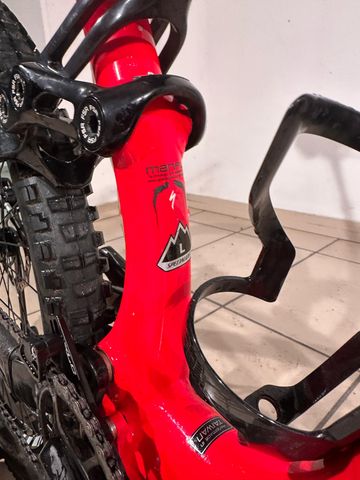 Gebrauchtes Specialized Enduro SRAM GX 2018 Mountainbike, Rot — Bild 4 von 9