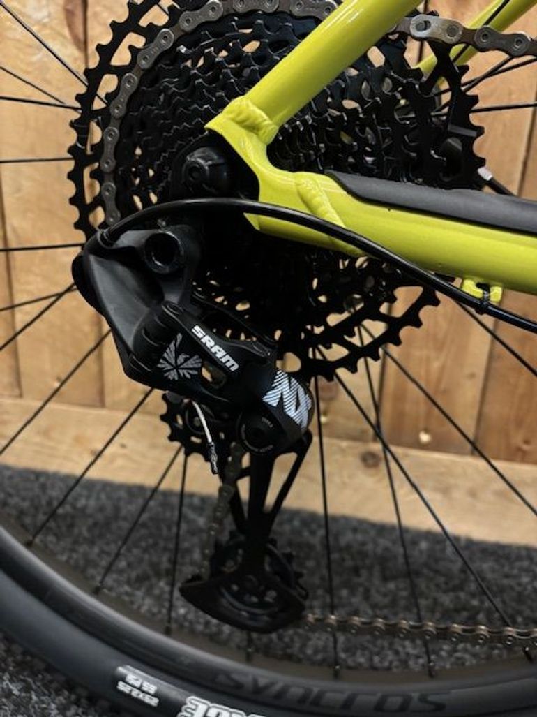 Used Scott Scale 970 2022 2022 Mountainbike — image 3 of 5