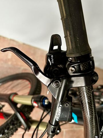 Used Scott Scale 940 2016 Mountainbike, Black — image 8 of 12