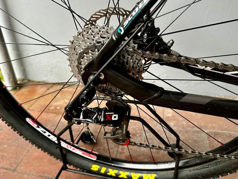 Used Scott Scale 940 2016 Mountainbike, Black — image 11 of 12