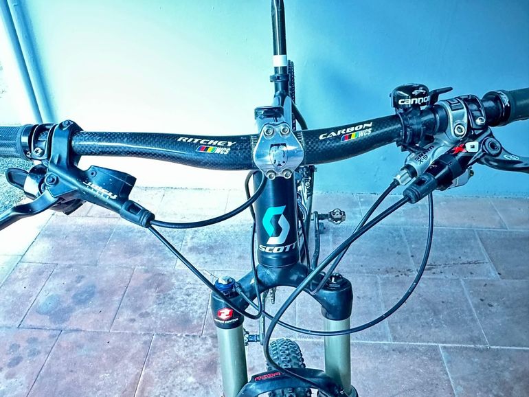 Used Scott Scale 940 2016 Mountainbike, Black — image 5 of 12