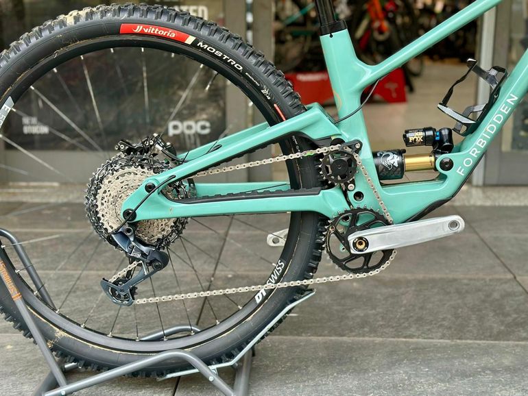 Brugt Forbidden Druid V2 2024 Mountainbike — billede 3 af 5