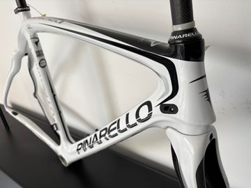Käytetty Pinarello PRINCE 2015 2018 Road & Gravel — kuva 4 / 5