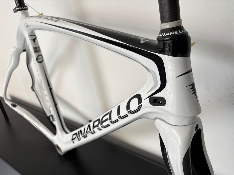 Käytetty Pinarello PRINCE 2015 2018 Road & Gravel — kuva 4 / 5