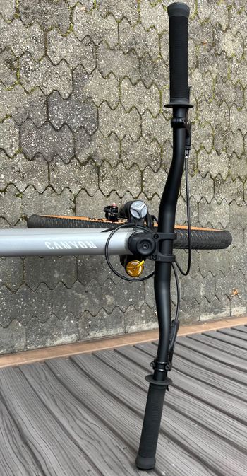 Gebrauchtes Canyon Stitched 360 Pro 2022 2022 Mountainbike, Hellgrau, 26 — Bild 9 von 9