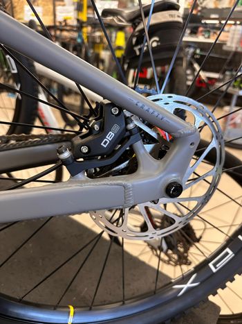 Używany Mondraker CRAFTY R 2024 2024 Mountainbike — zdjęcie 5 z 5