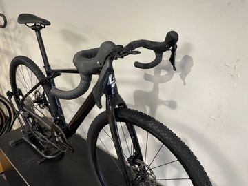 Lapierre CROSSHILL CF 5.0 2025 Road & Gravel d'occasion — image 2 sur 3