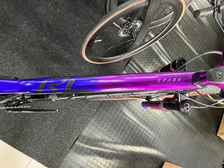 Used Scott Spark supersonic 2022 Mountainbike, Purple — image 6 of 9