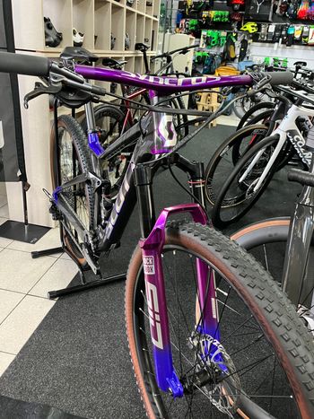 Used Scott Spark supersonic 2022 Mountainbike, Purple — image 9 of 9