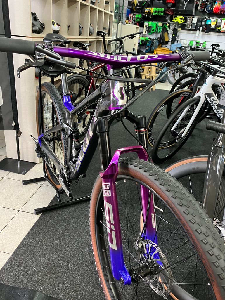 Used Scott Spark supersonic 2022 Mountainbike, Purple — image 9 of 9