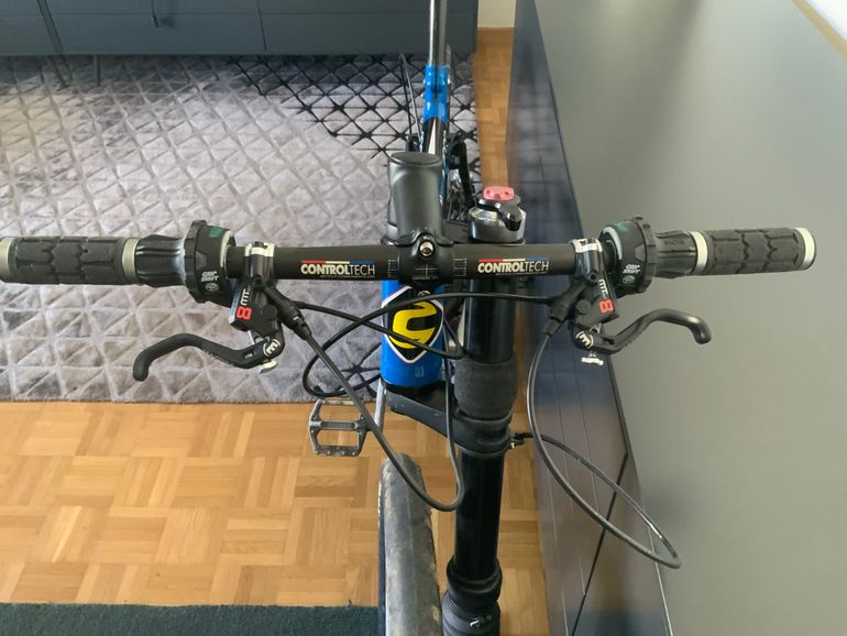 Used Cannondale TEAM VOLVO 2006 Mountainbike, Blue — image 4 of 17