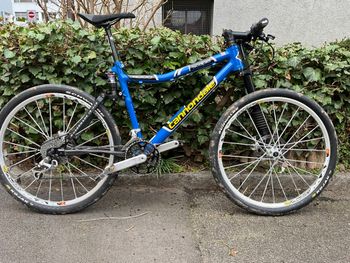 Used Cannondale TEAM VOLVO 2006 Mountainbike, Blue — image 11 of 17