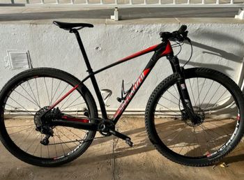 Specialized Stumpjumper 2016 Mountainbike d'occasion — image 1 sur 4