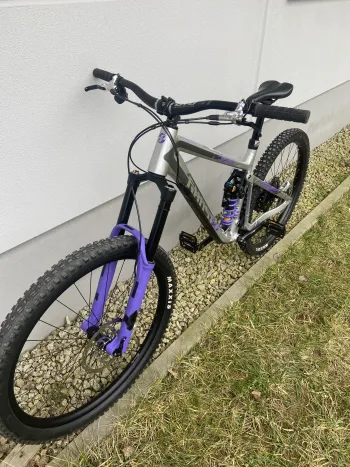 Used Ghost RIOT EN Full Party 2021 Mountainbike, Light Gray — image 4 of 6