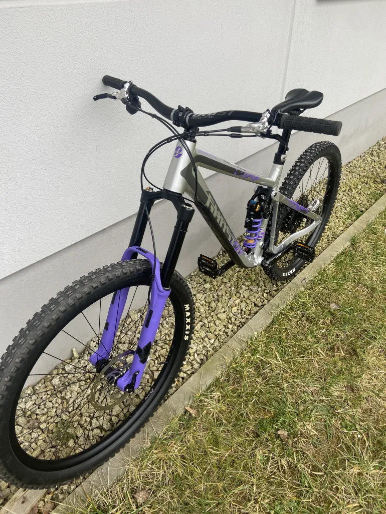 Used Ghost RIOT EN Full Party 2021 Mountainbike, Light Gray — image 4 of 6