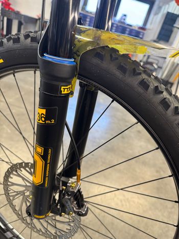 Gebrauchtes Mondraker NEAT RR 2024 2024 Mountainbike, Weiß, 29 — Bild 9 von 9