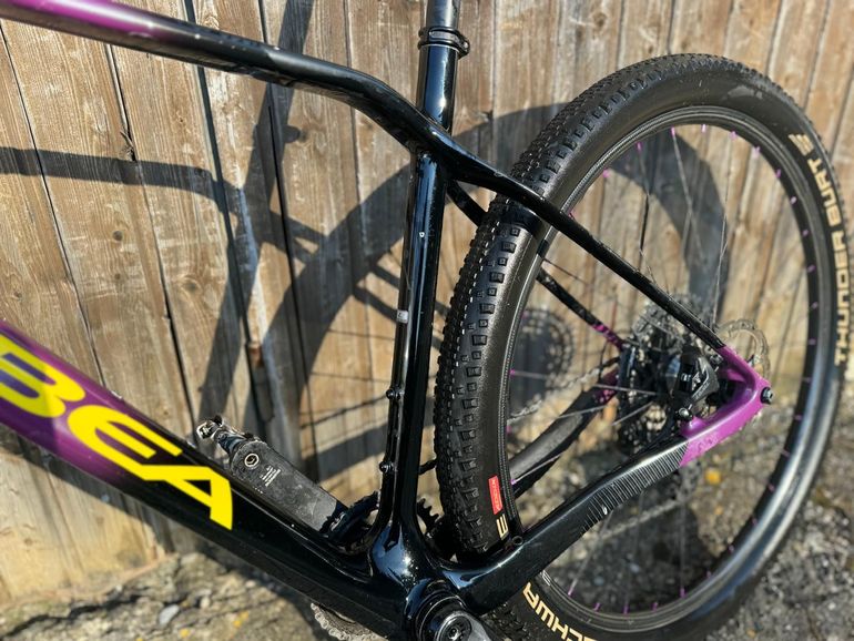Gebrauchtes Orbea Alma Shimano Deore XT 2020 Mountainbike, Violett — Bild 5 von 8